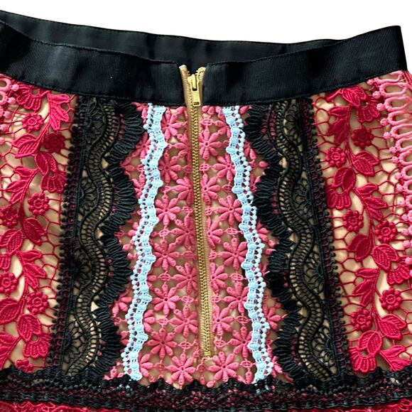 Self-Portrait A-Line Lace Mini Skirt - Picture 5 of 8